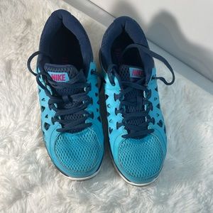 Nike Womens Dual Fusion Run Shoes Blue Lace Up.